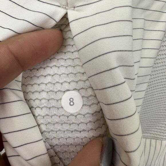 Lululemon Run For Gold 1/2 Zip‎ Long Sleeve Athletic Shirt Ghost Size 8 - Picture 7 of 11